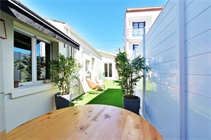 maison de ville à la vente -   17200  ROYAN, surface 98 m2 vente maison de ville - UBI470920568